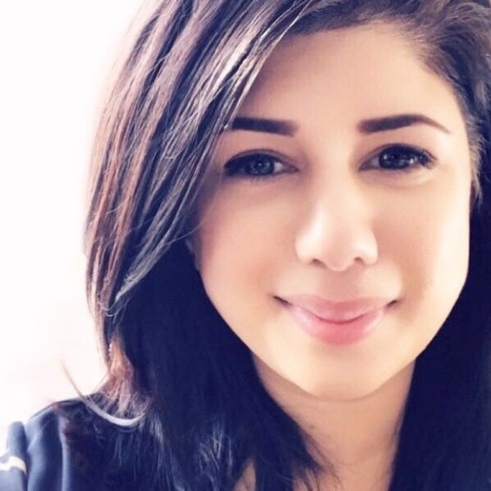 Meet your Posher, Jasmin